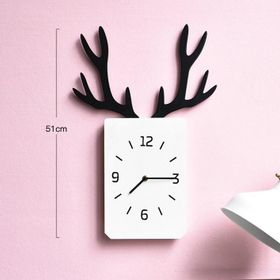Đồng Hồ Gỗ Treo Tường Hình Sừng Hươu Mang Ý Nghĩa Phong Thủy Tốt giá sỉ